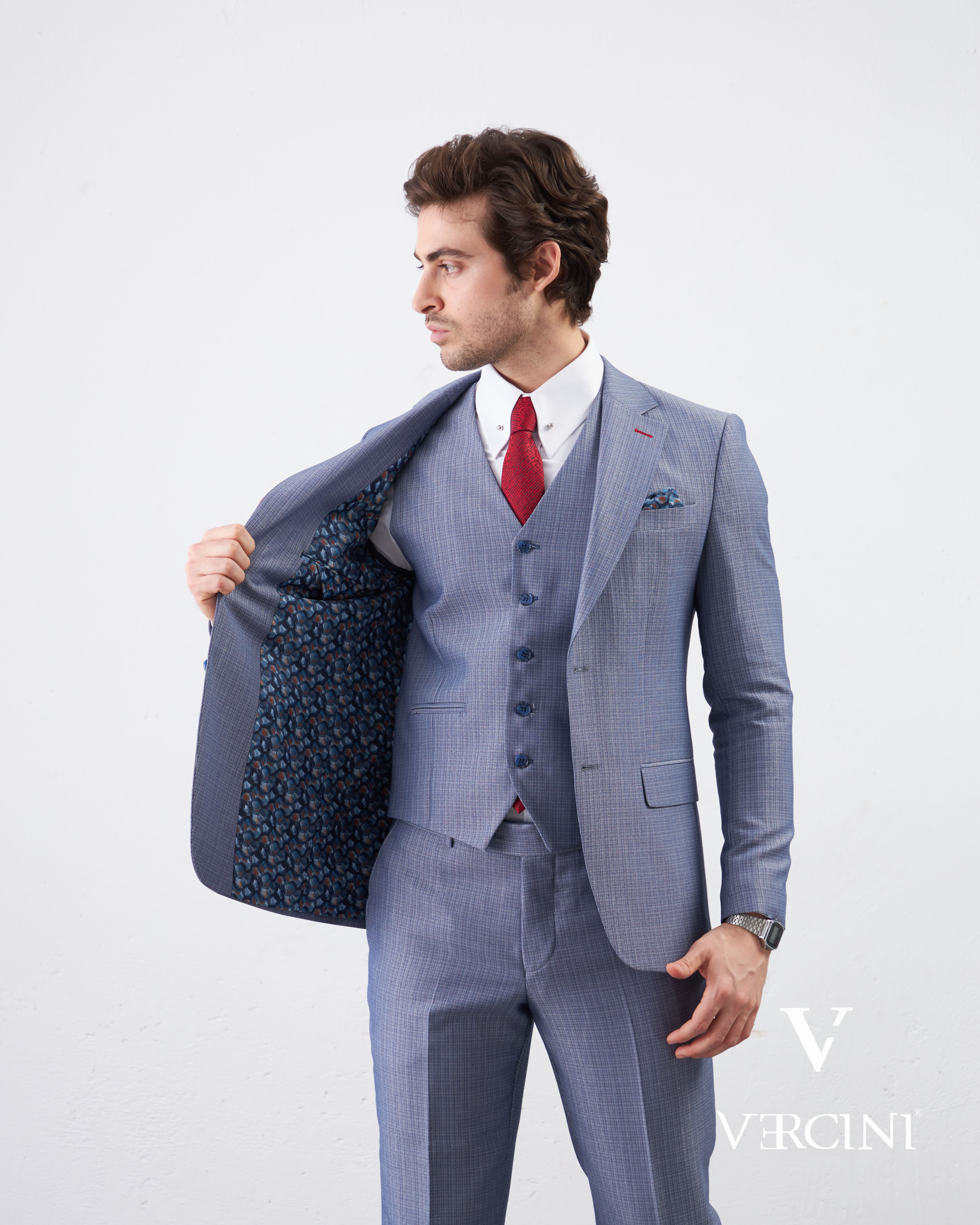 Vercini Azure Elegance Three-Piece Men's Suit