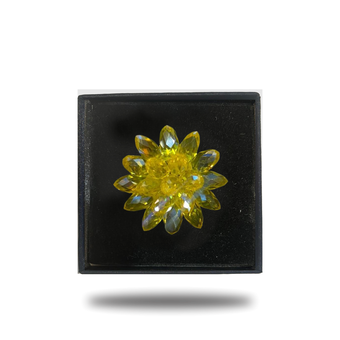 Crystal polyantha lapel pins