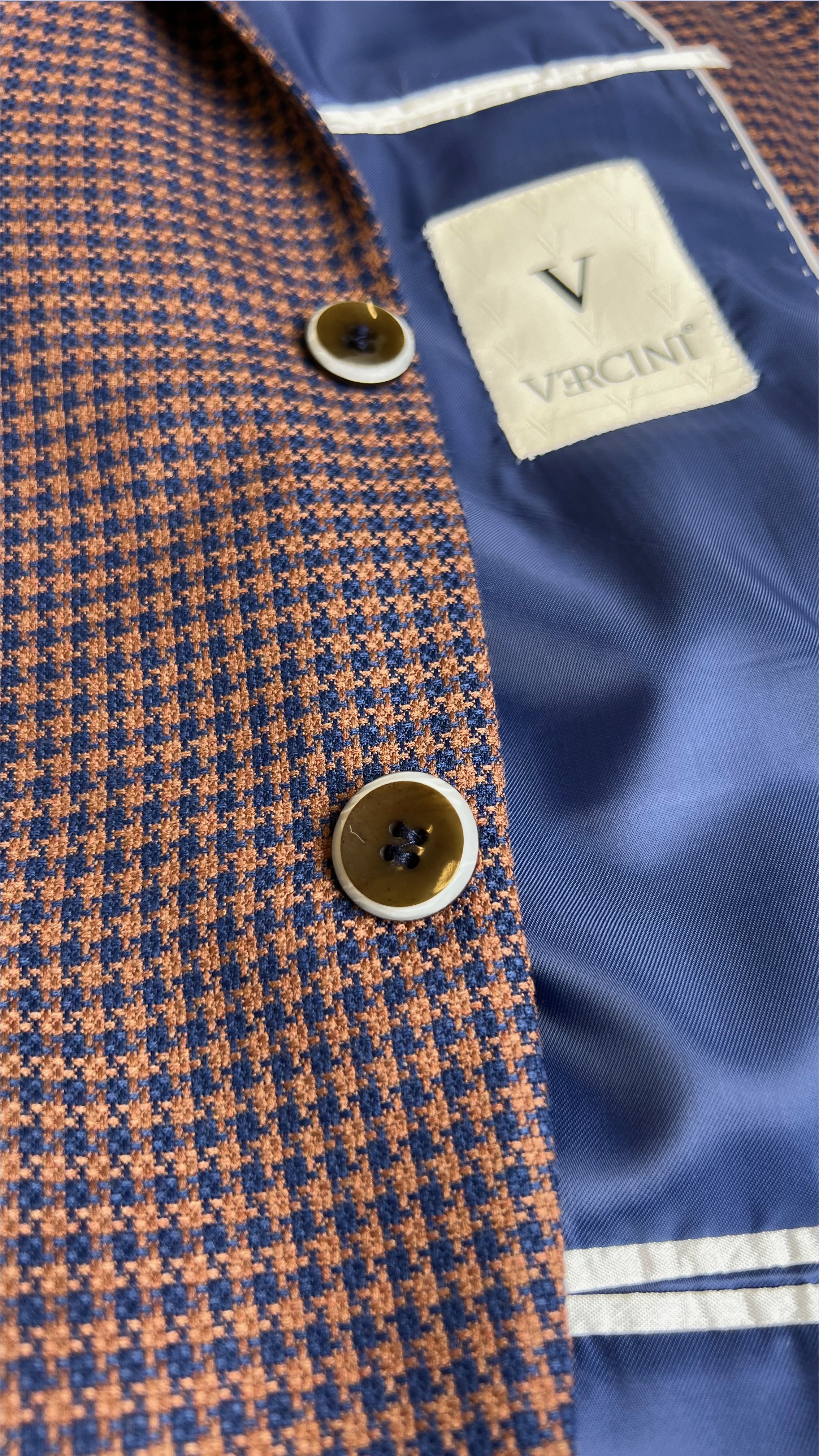 Vercini Sapphire Blue Houndstooth 3-Piece Suit | Modern Tailored Men's Suit