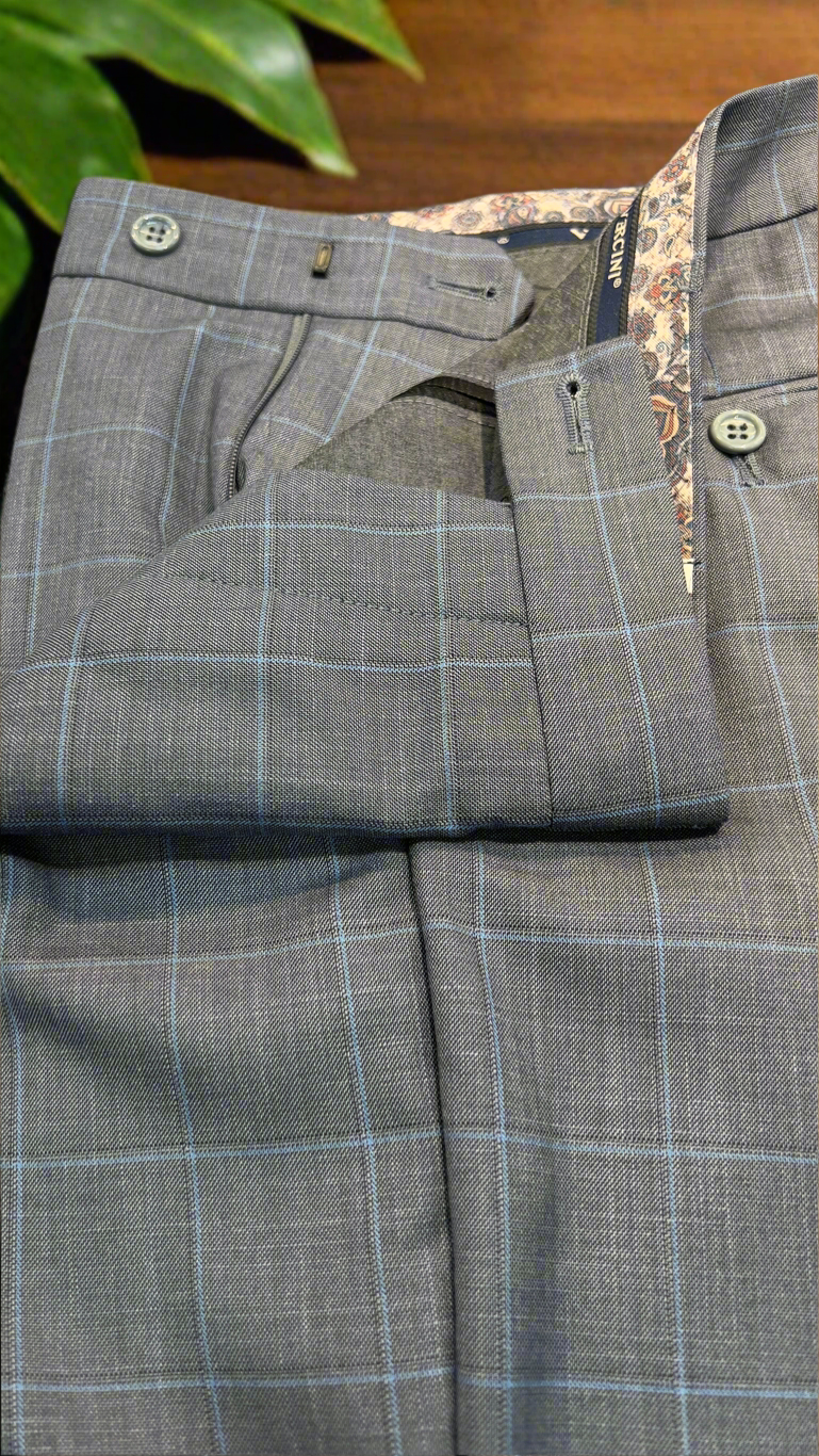 Vercini Gray and Blue Plaid Pleated Dress Pants – Slim Fit, Poly-Viscose Blend