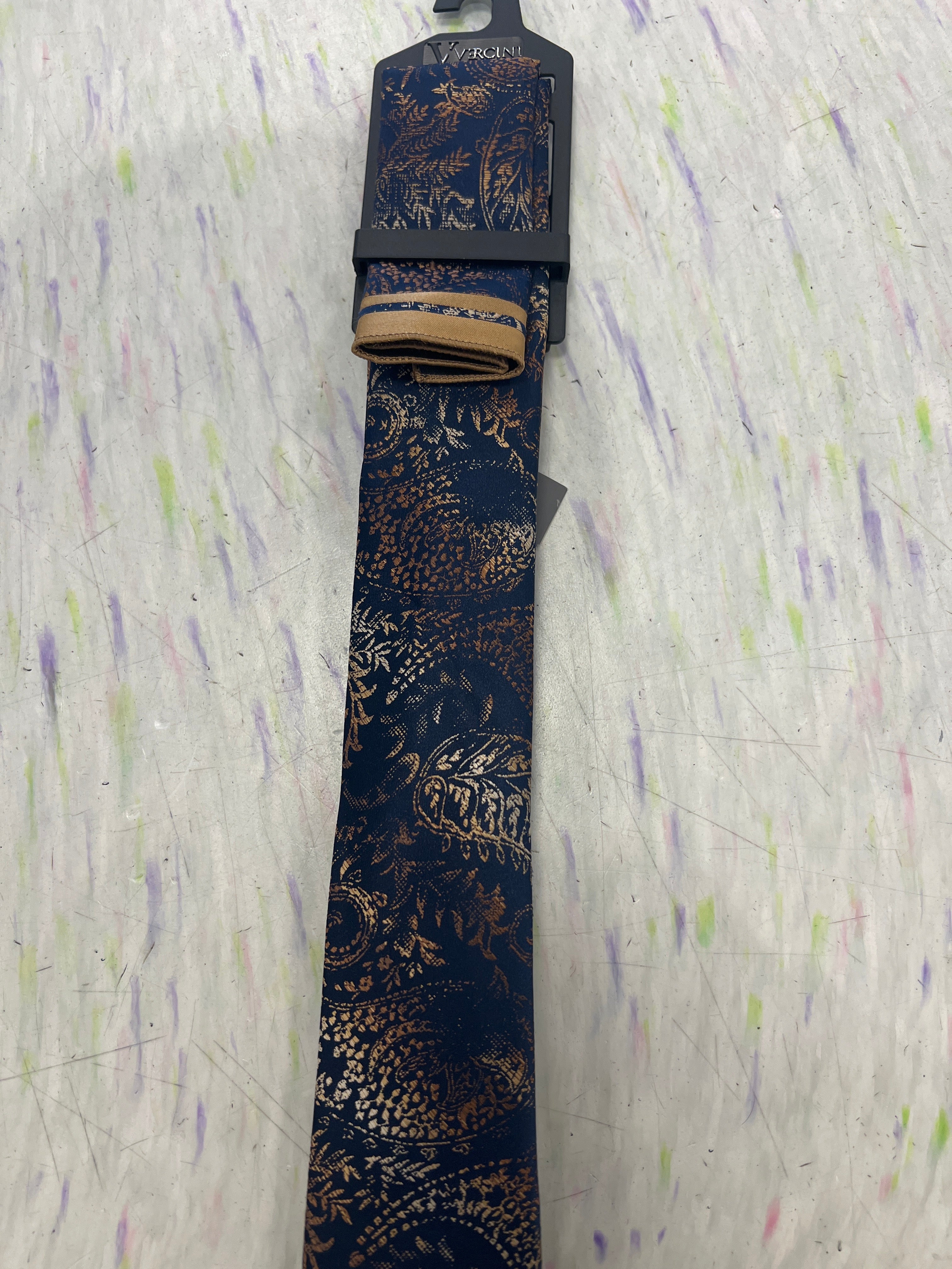 Paisley Silk Tie with Multicolor Embroidery
