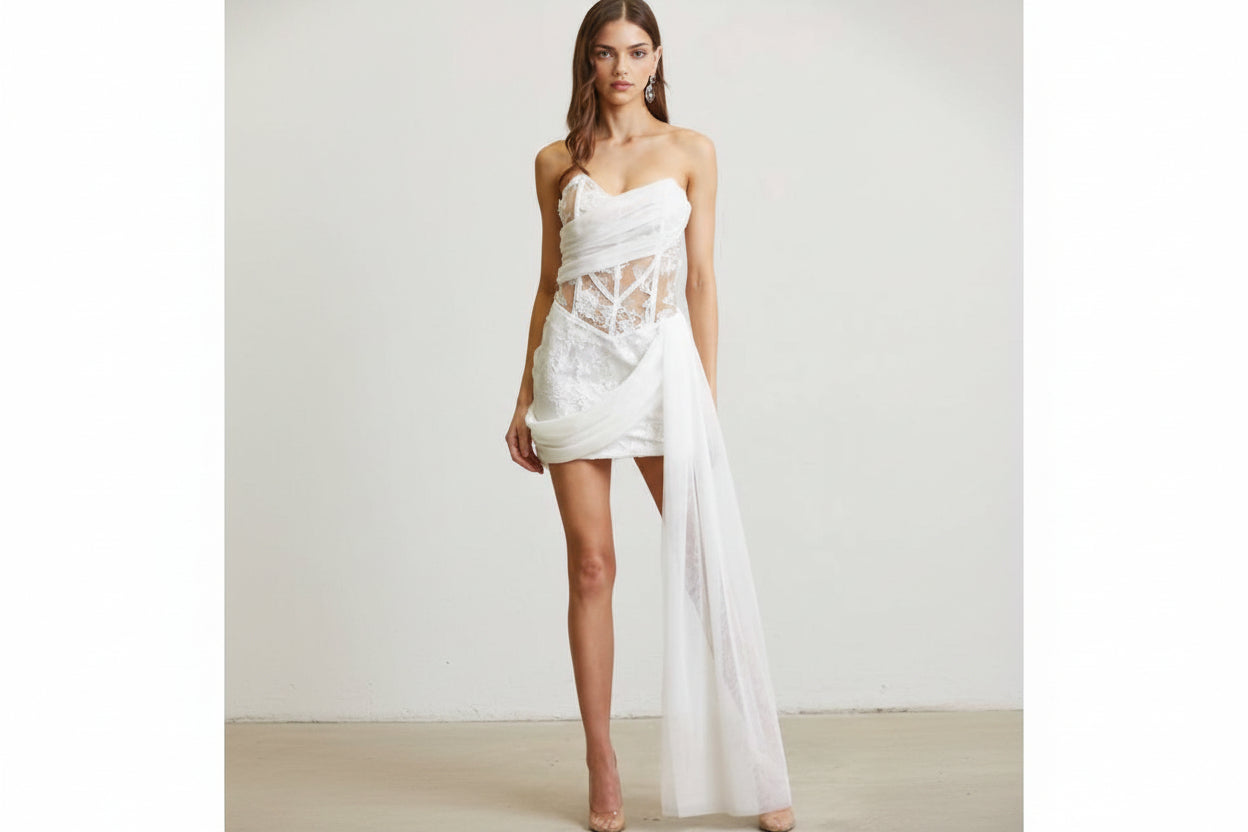 STRAPLESS MINI DRESS WITH LACE CORSET