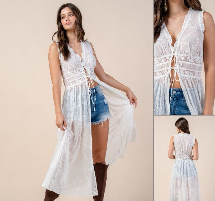 EMBROIDERED SLEEVELESS CHIFFON TOP