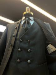 Classic Elegance Traditional Black Tuxedo for Timeless Sophistication