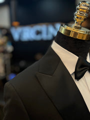 Timeless BLACK Classic Tuxedo – Fine Elegance & Sophisticationh