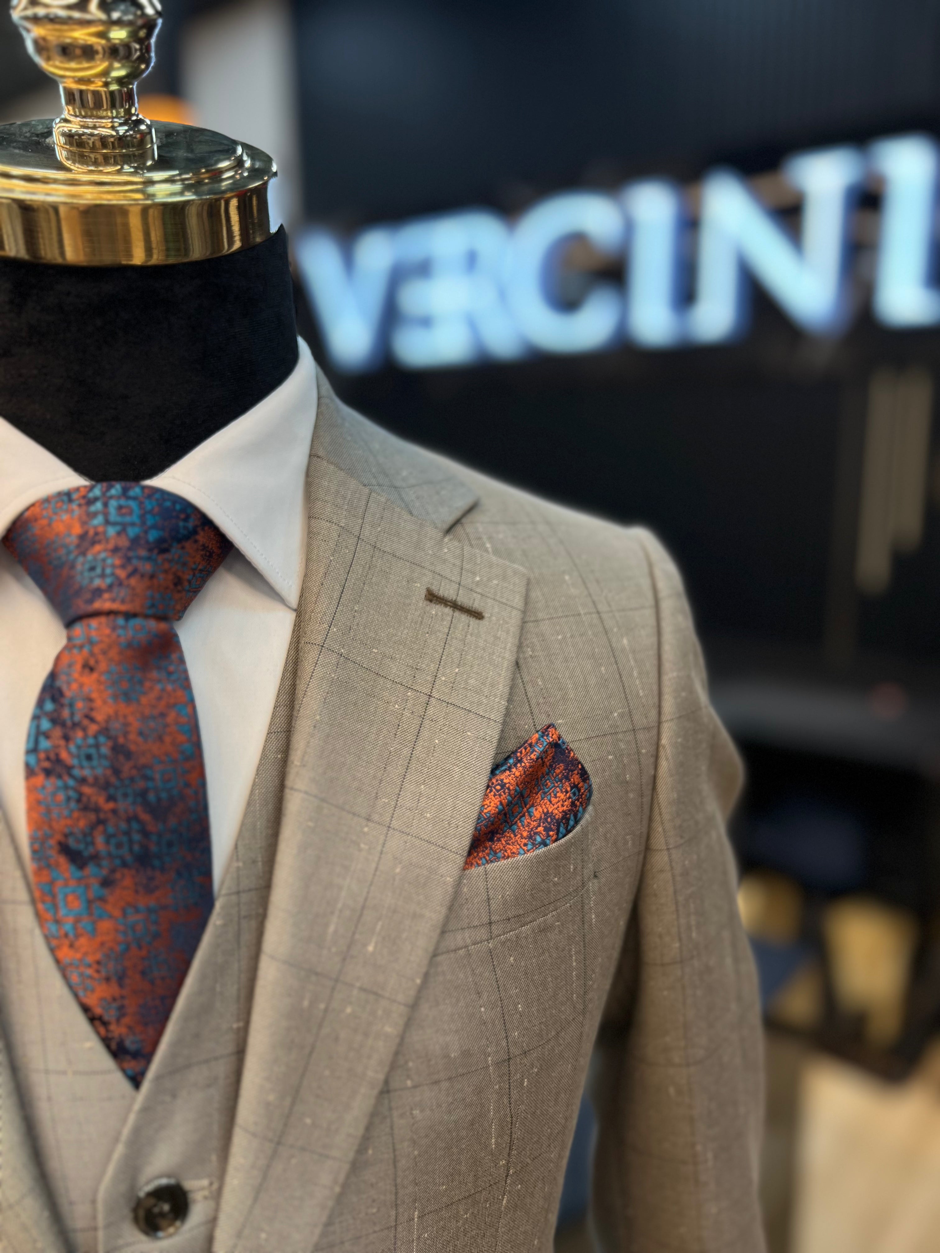 Brown Suit with Stylish Square Pattern – Classic & Sophisticated Look