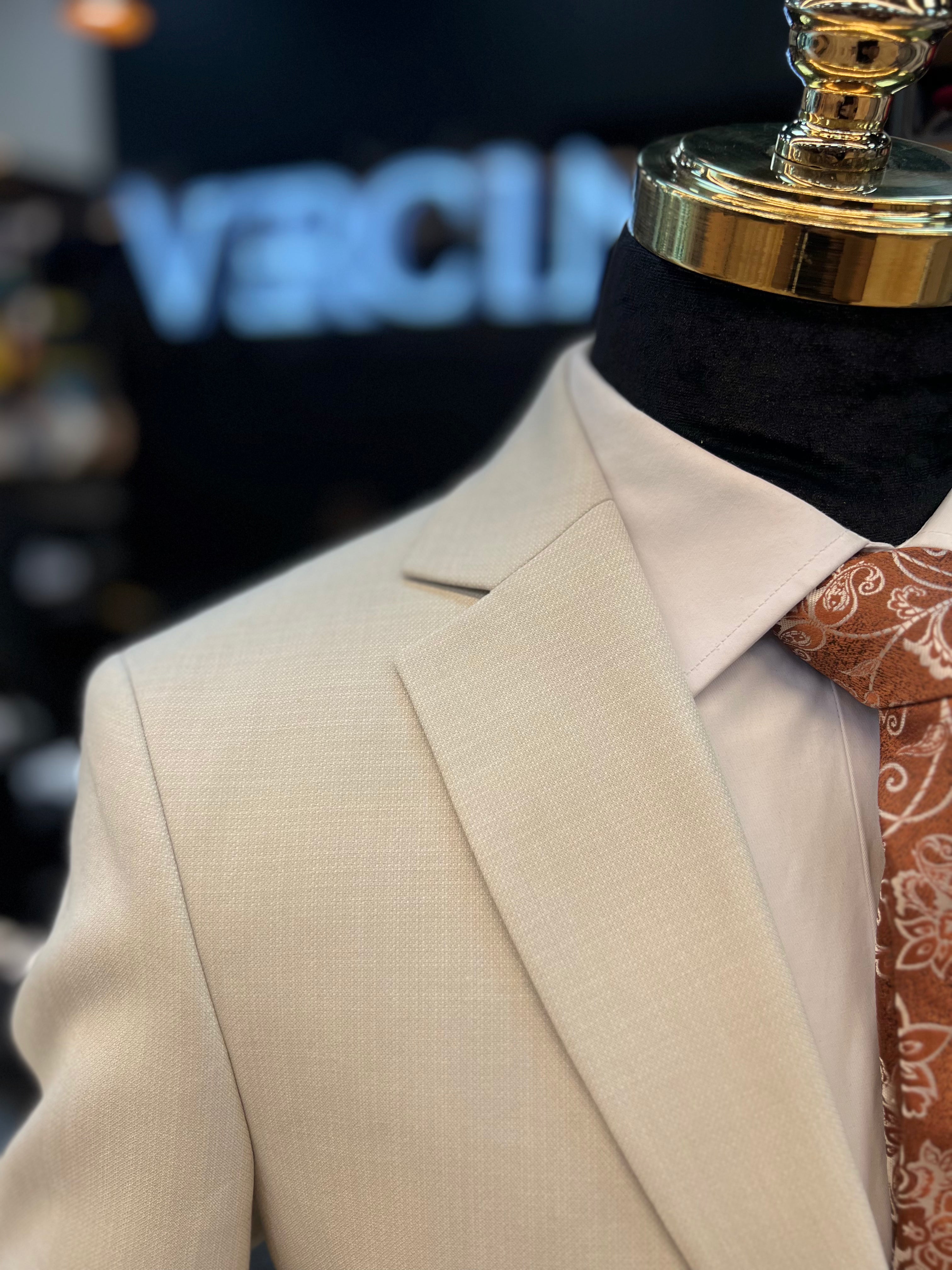 Three-Piece Dot Suit – Premium Tailored Menswear | Vercini