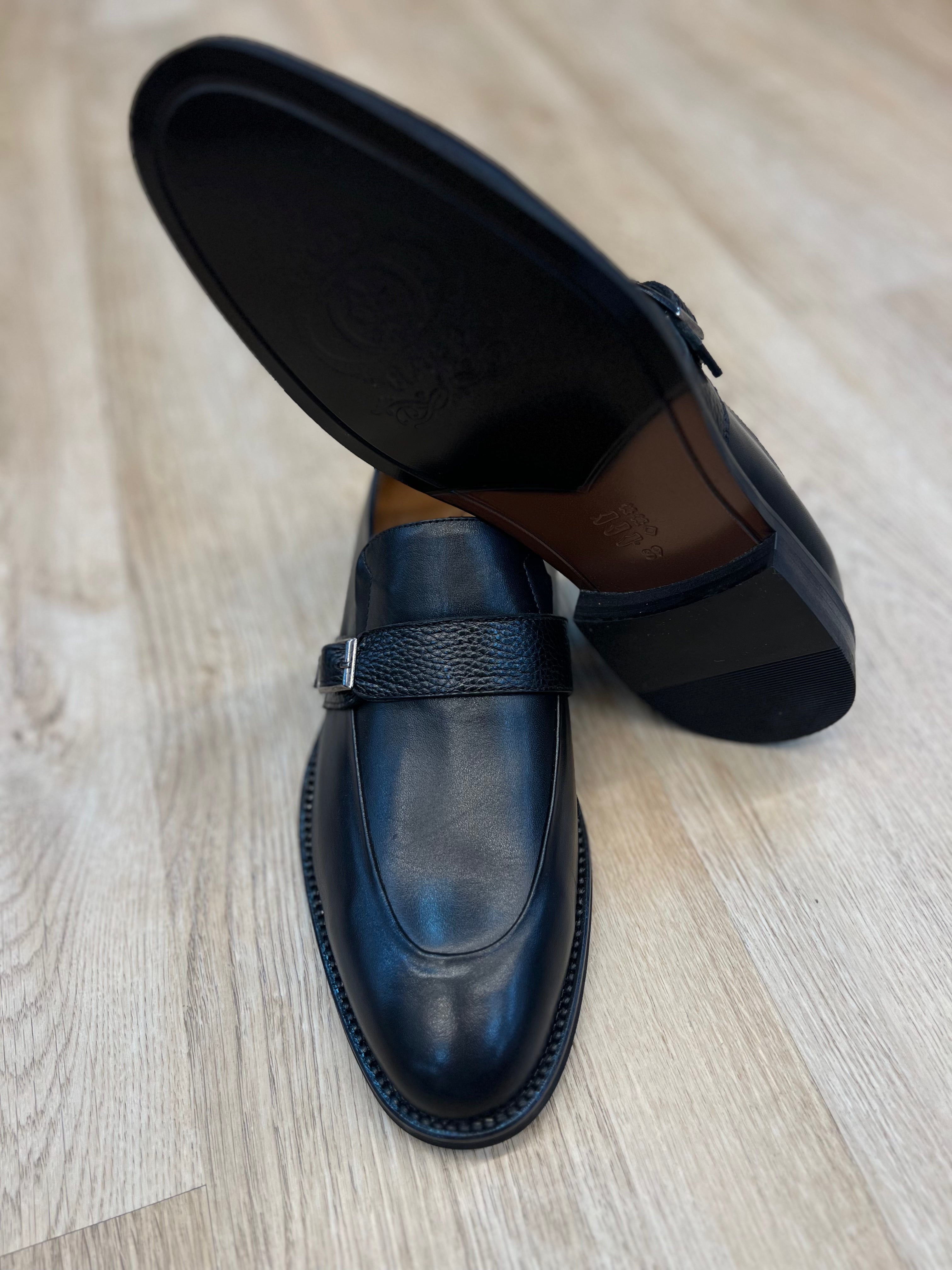 Leather Monk Strap Loafer – Timeless Craftsmanship