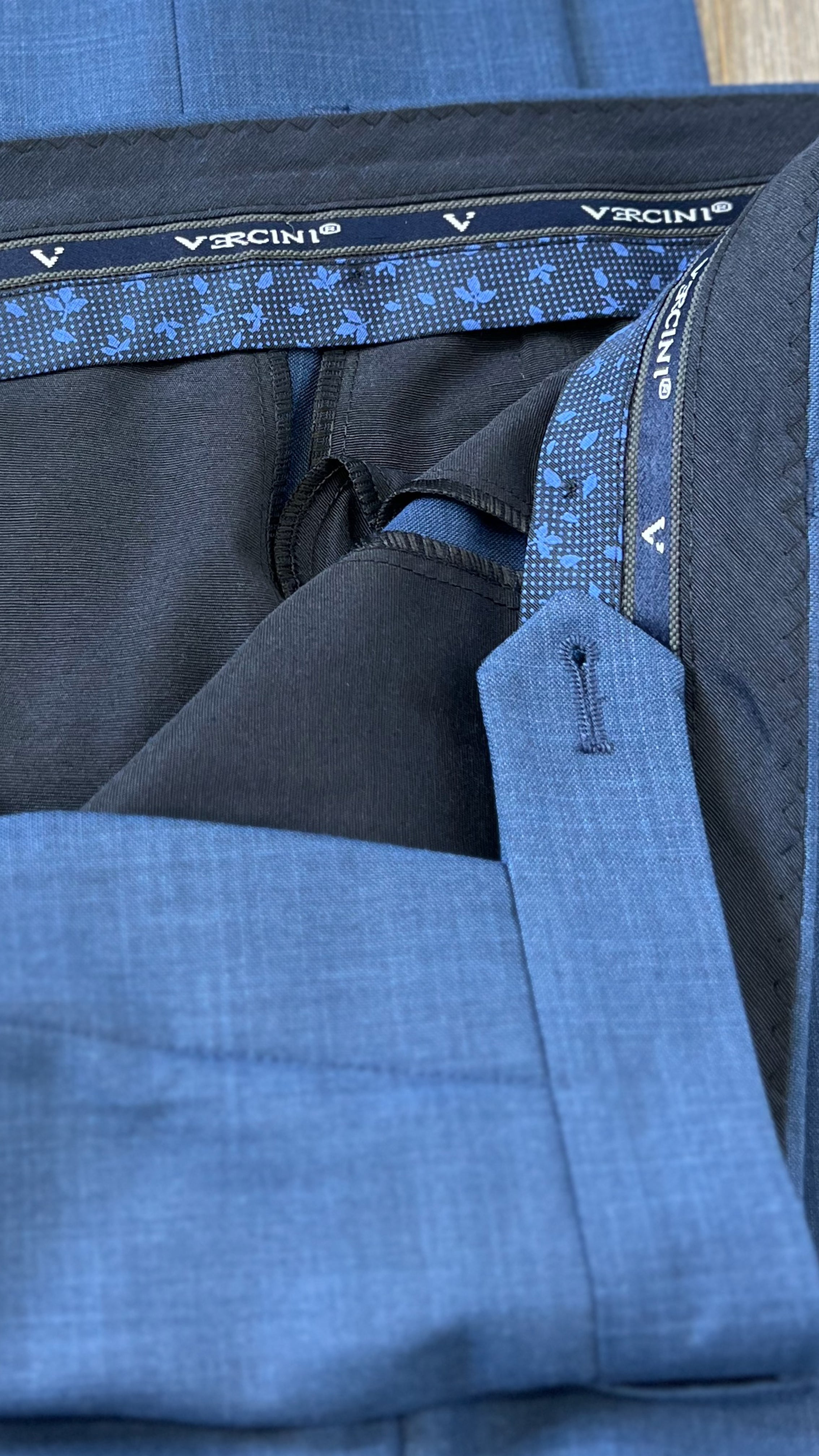 Vercini Men's Slim Fit Business Suit