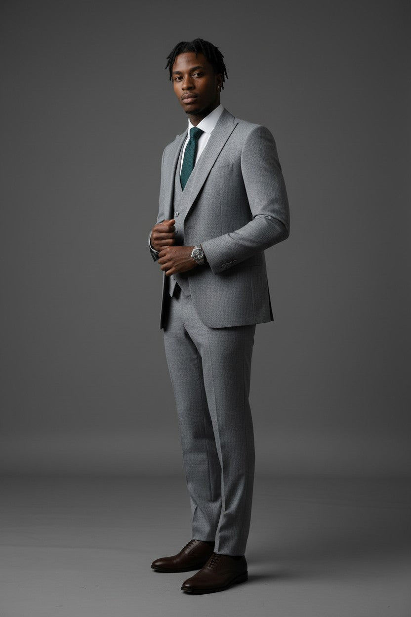 Malaga 3-Piece Plaid Suit – Timeless Elegance, Modern Tailorin