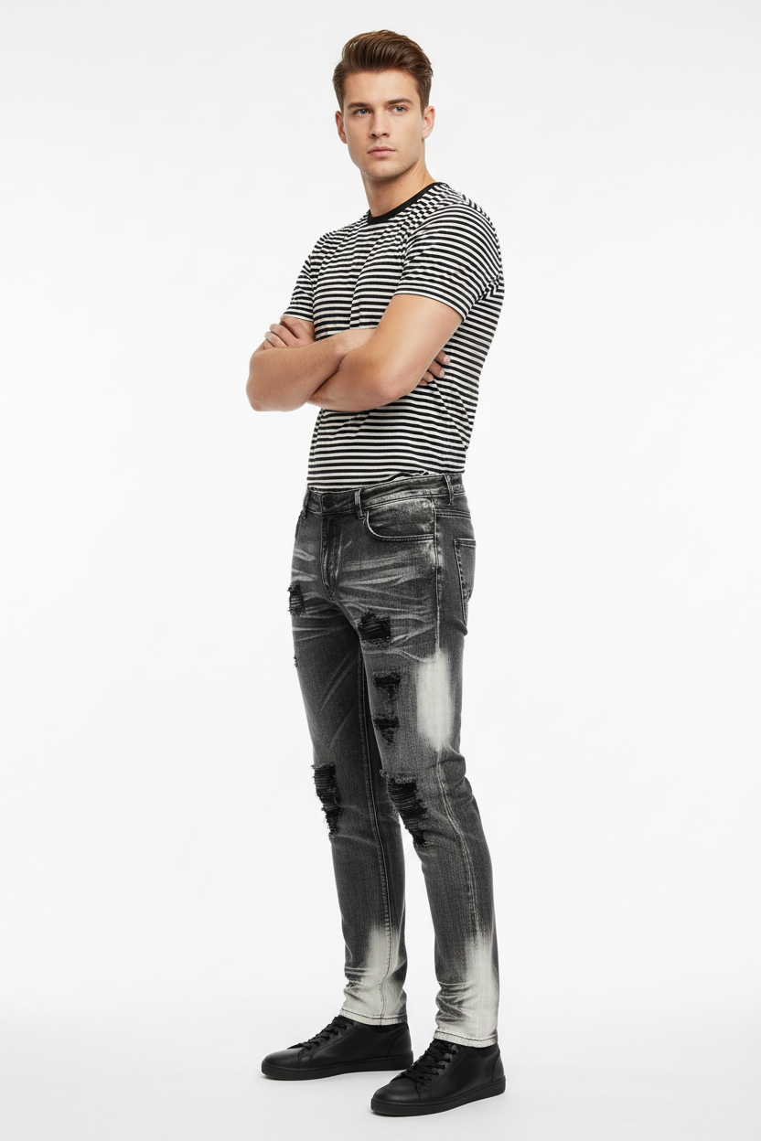 Pose 5 - Striped t-shirt, arms crossed