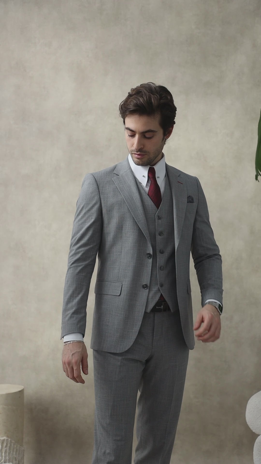 Vercini Metro Elegance 3-Piece Suit