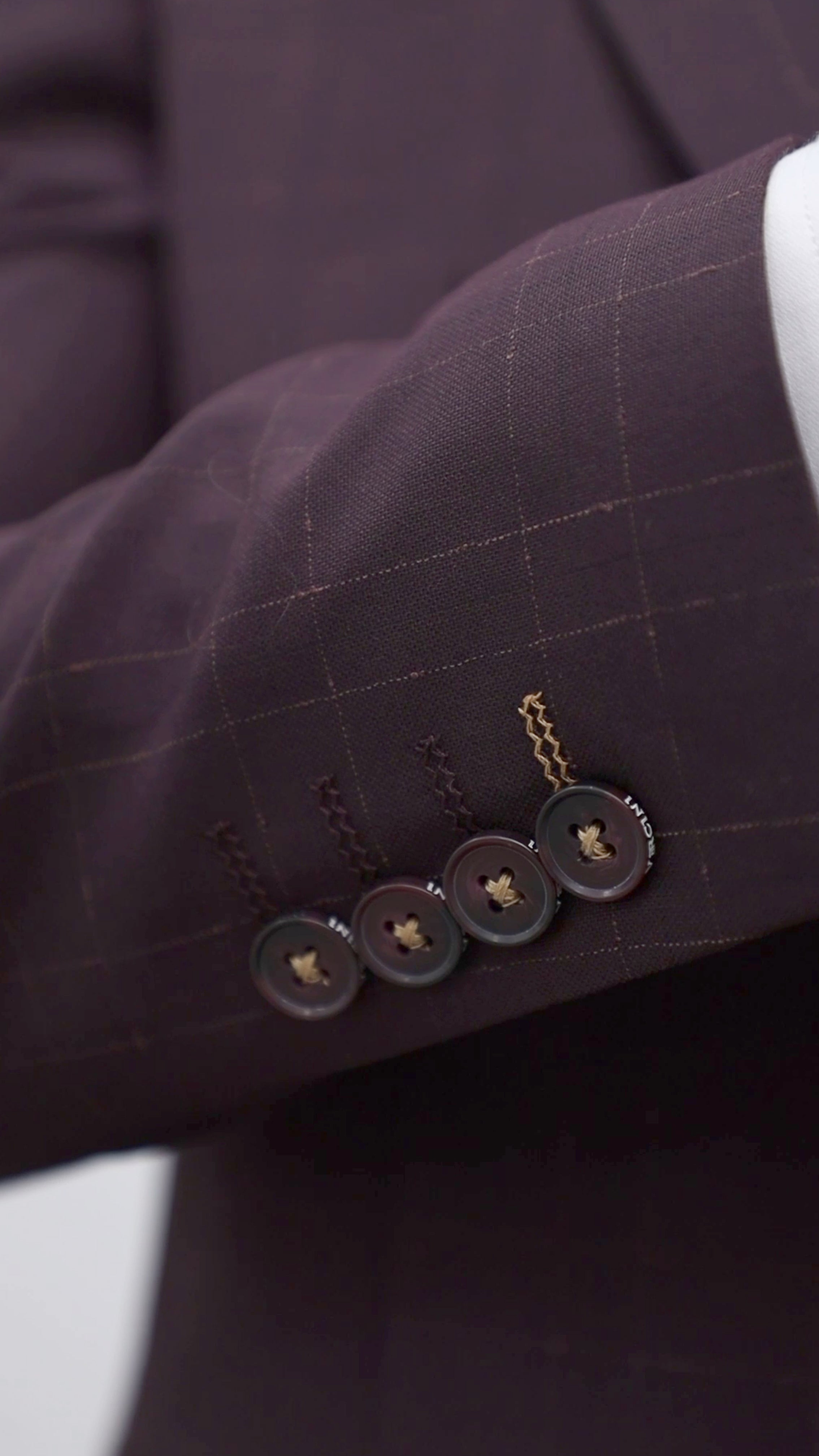 Graphite Gridlock Prestige Suit – Tailored Wool Blend