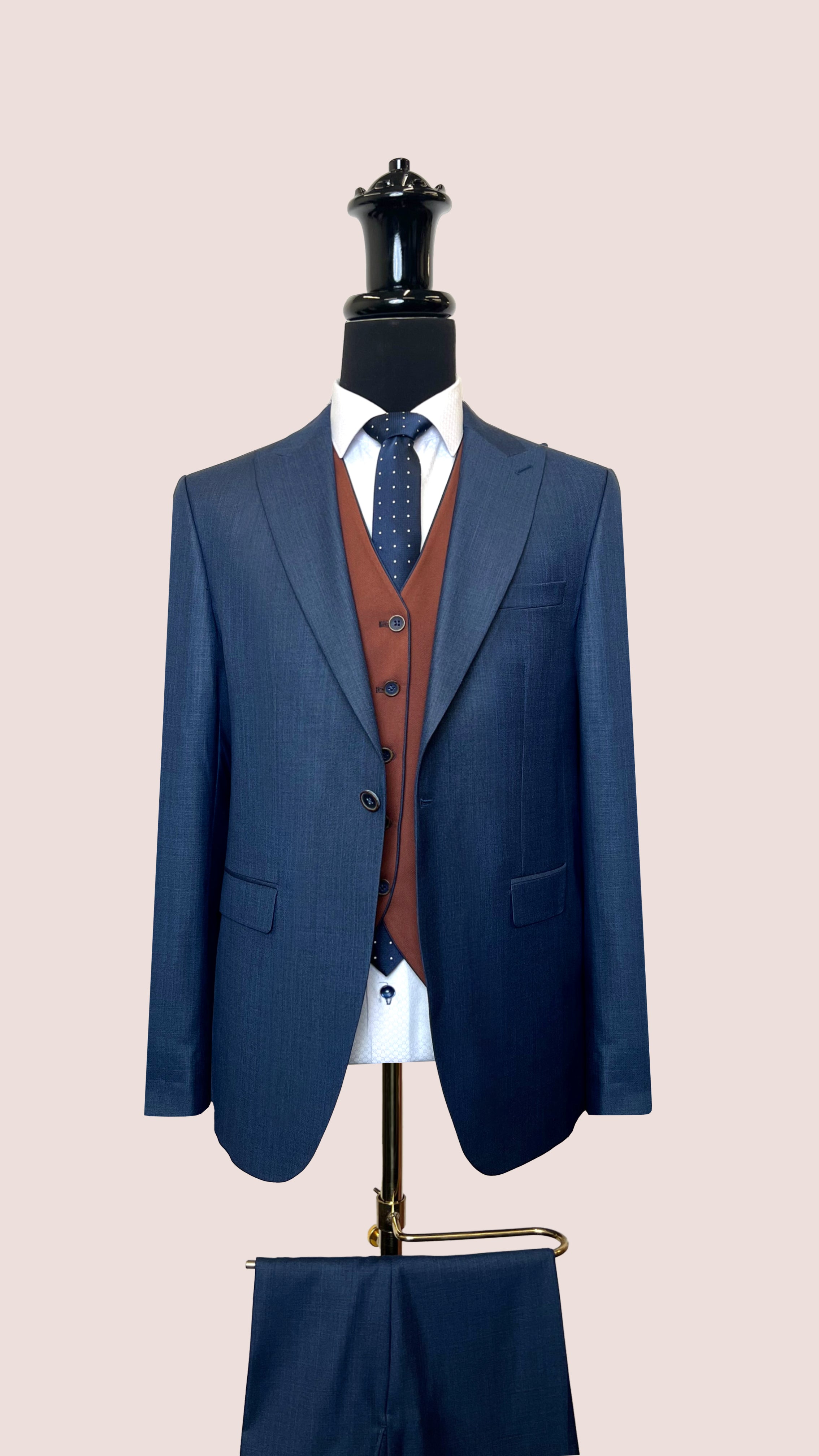 Vercini 3-Piece Classy Men's Business Suit with Reversible Vest