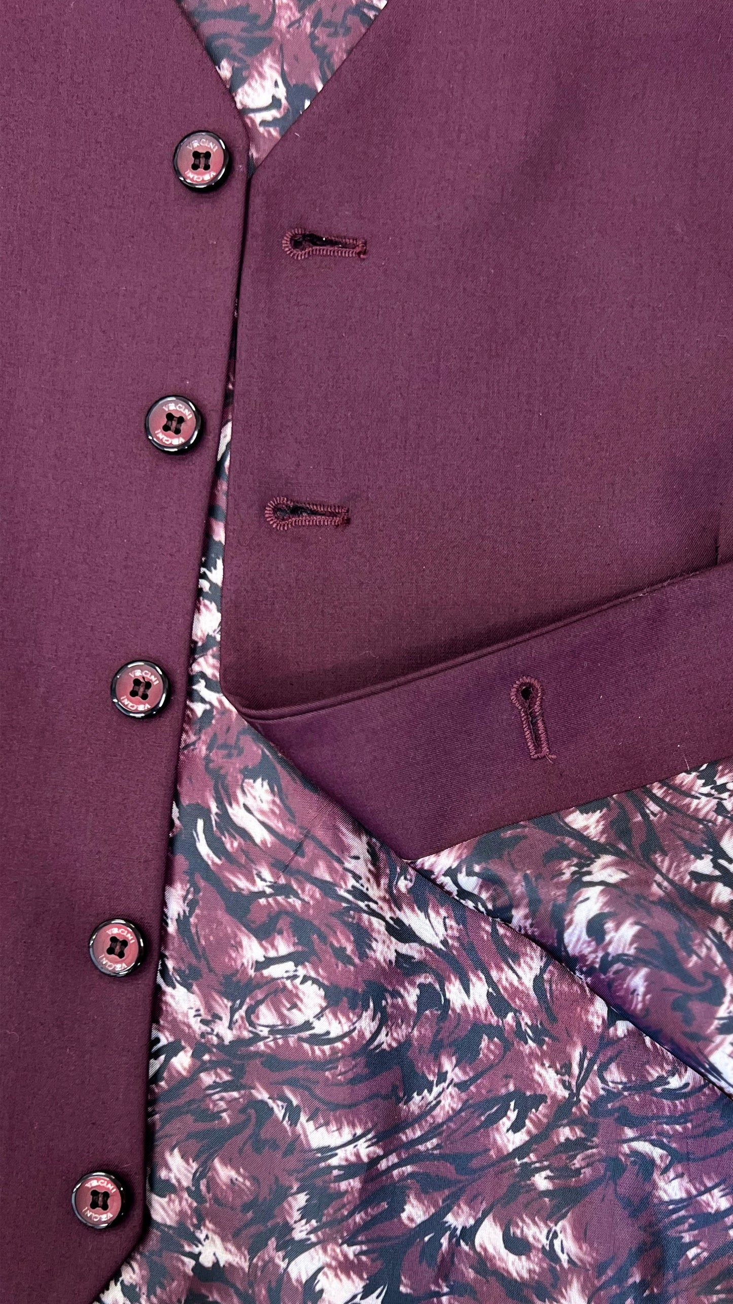 Vercini Premium Burgundy 3-Piece Men's Suit with Patterned Lining