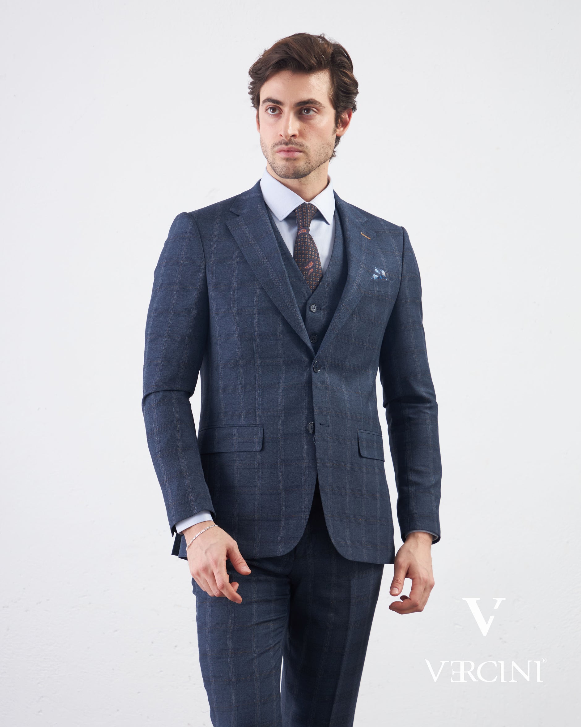 Vercini Men's: Premium Suits & Stylish Attire