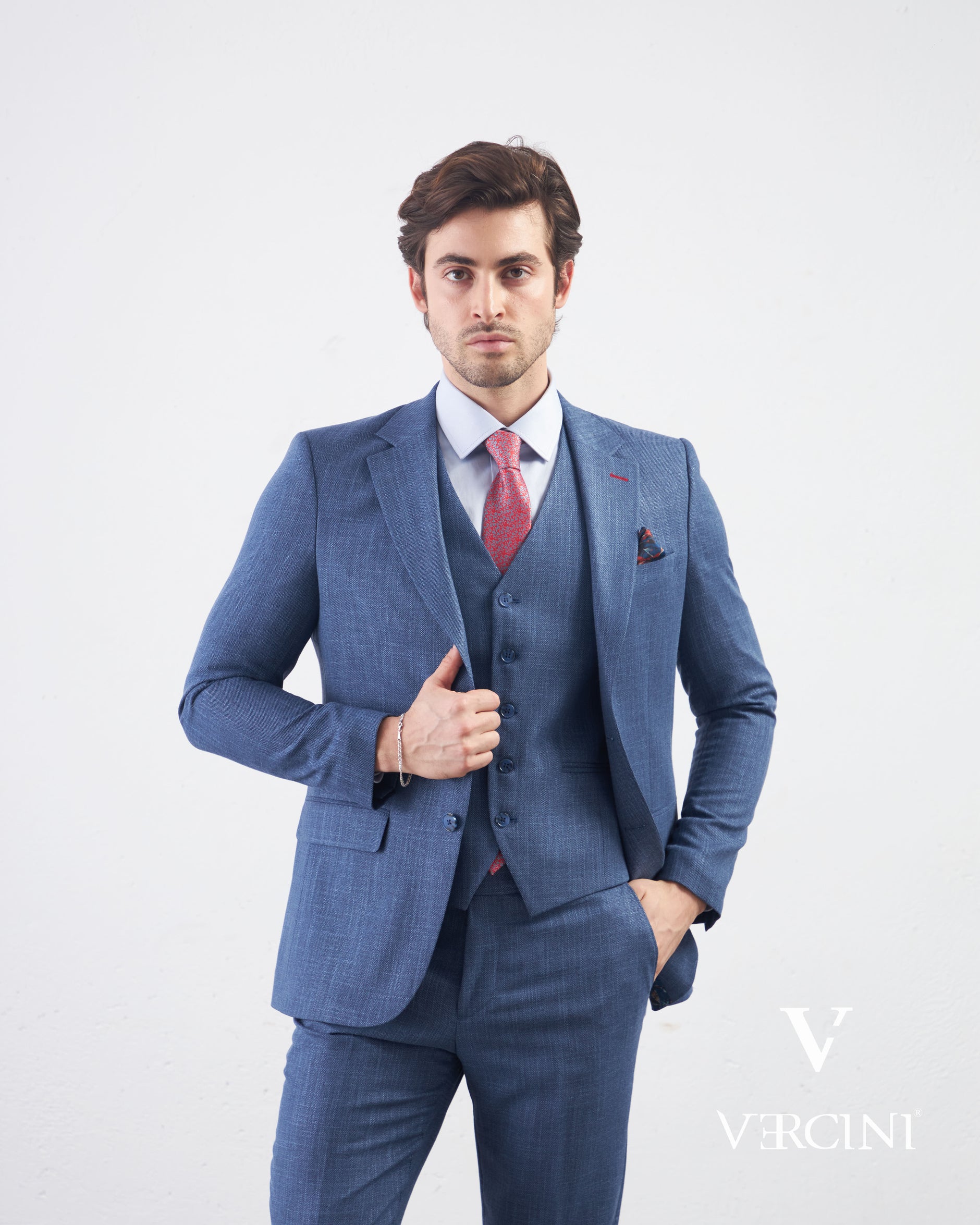 Vercini Men's: Premium Suits & Stylish Attire