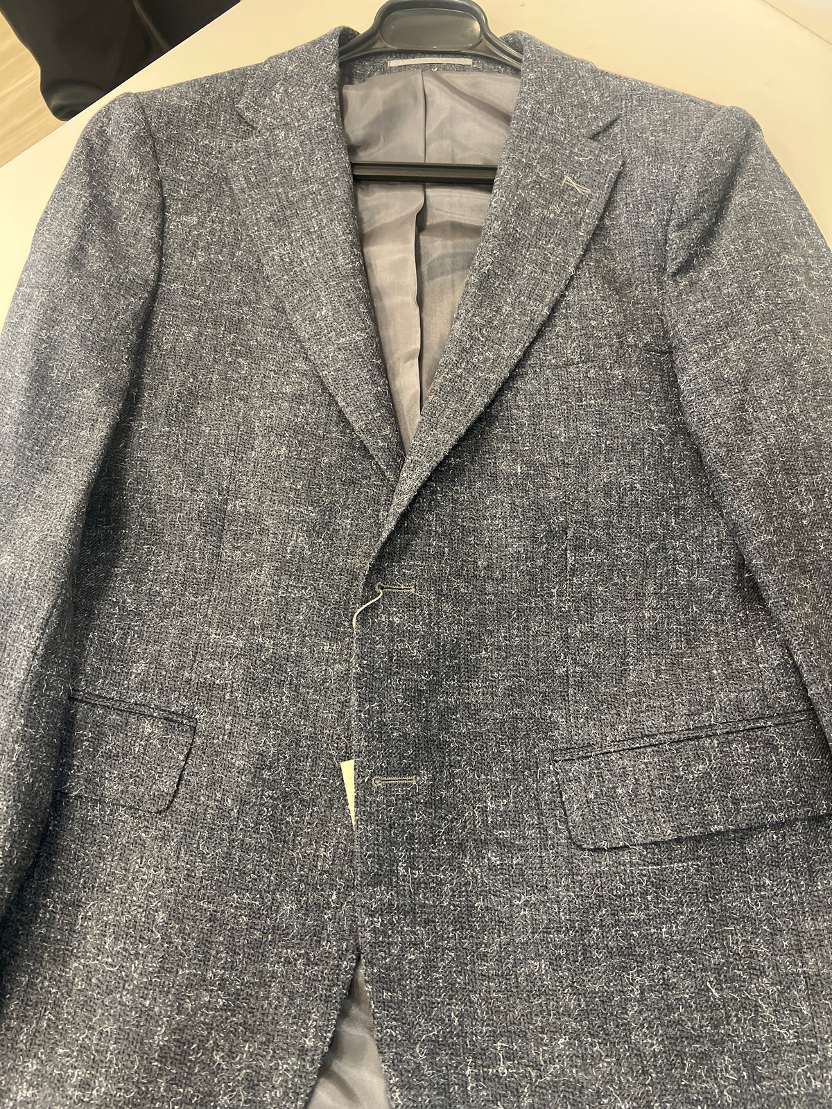 Men’s Textured Notch-Lapel Blazer