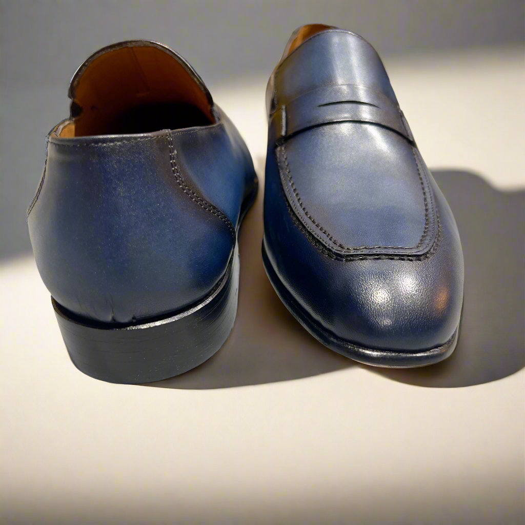 Versatile Penny Loafer – Classic Design in Four Elegant Shades