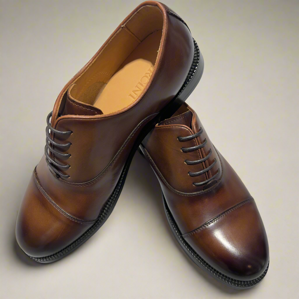 Classic Leather Shoes with Fixed Laces