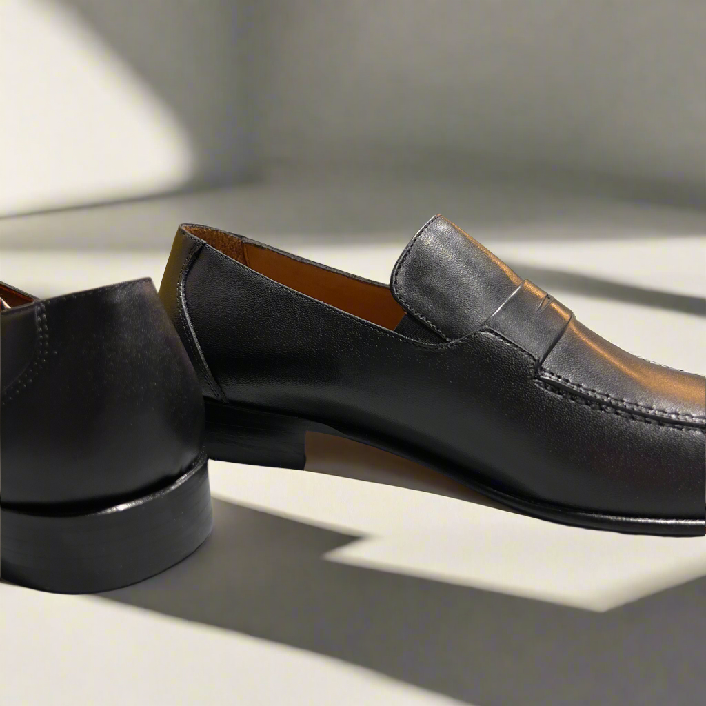Versatile Penny Loafer – Classic Design in Four Elegant Shades