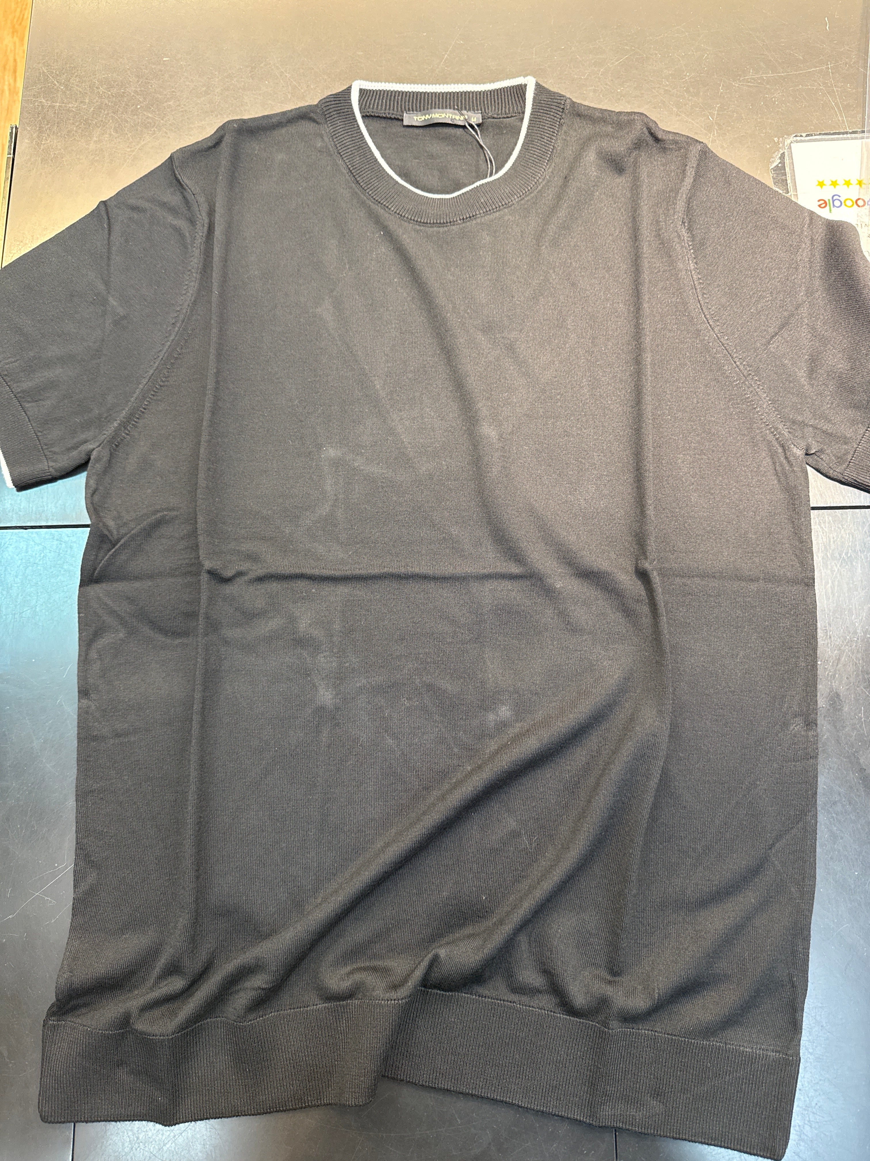 Men’s Lightweight Knit Summer T-Shirt – Modern Comfort & Style