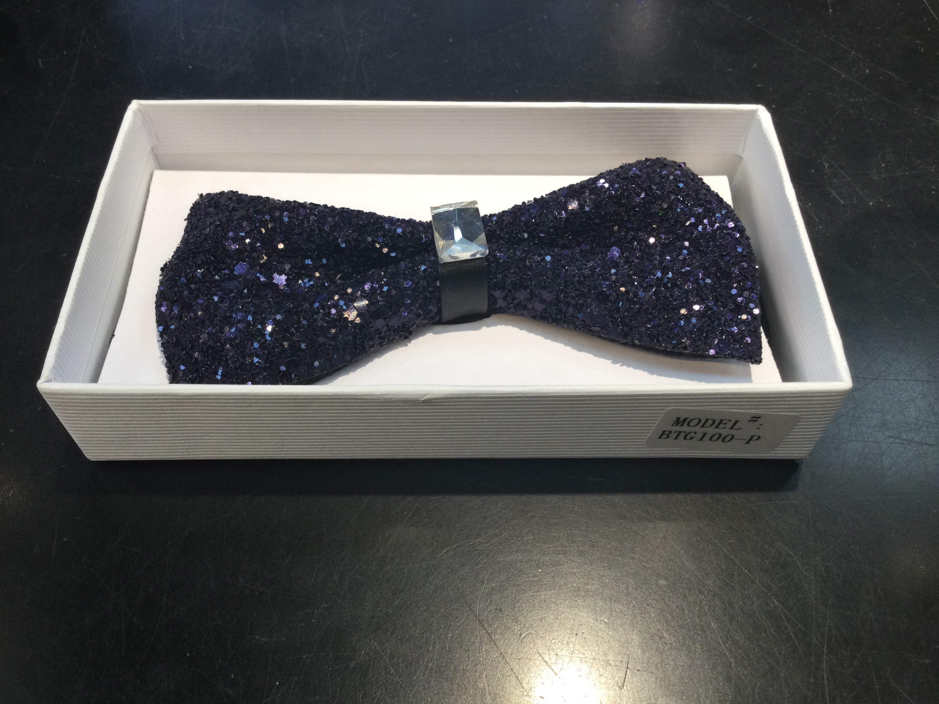 BTG100 SHINY BOWTIE