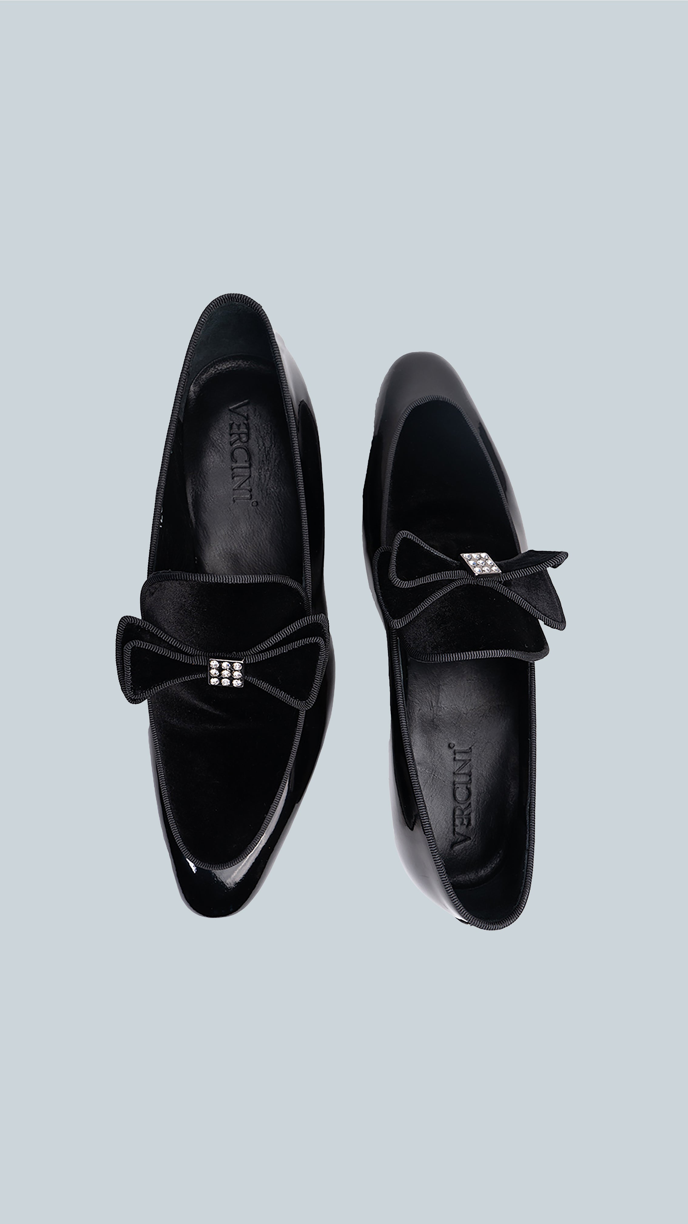 Navy blue shoe velvet