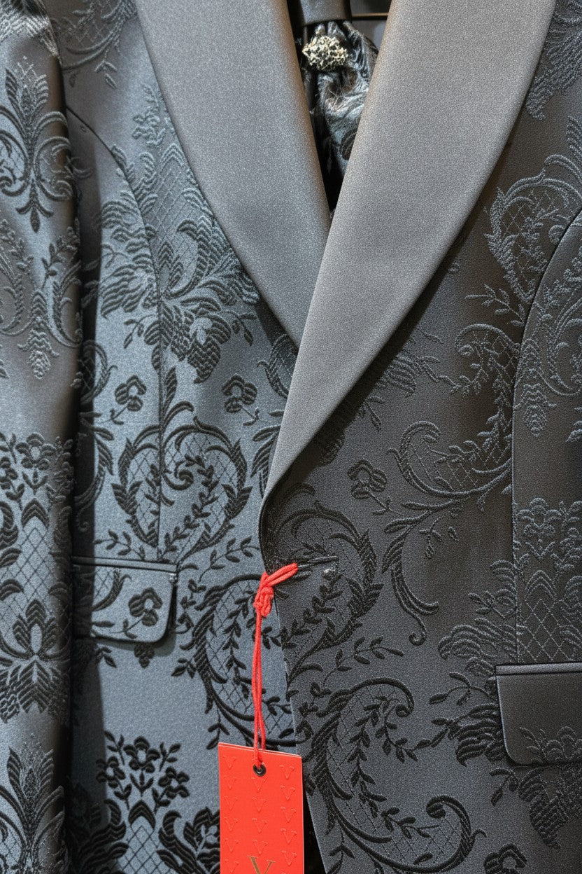 Floral Jacquard Shawl Lapel Tuxedo with Vest and Matching Tie