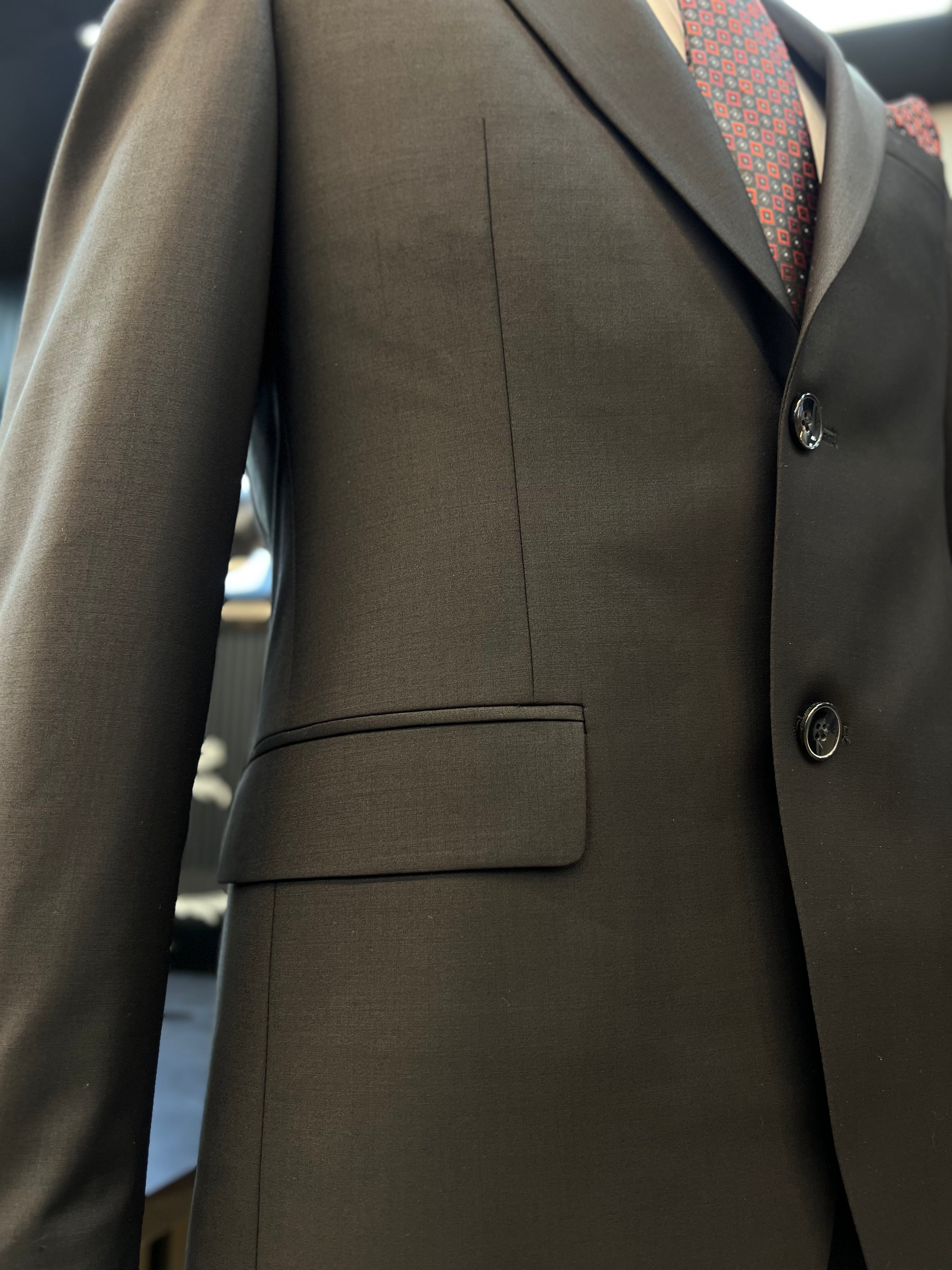 Vercini Midnight Majesty – Luxe Multi-Tonal Wool Blend Suit