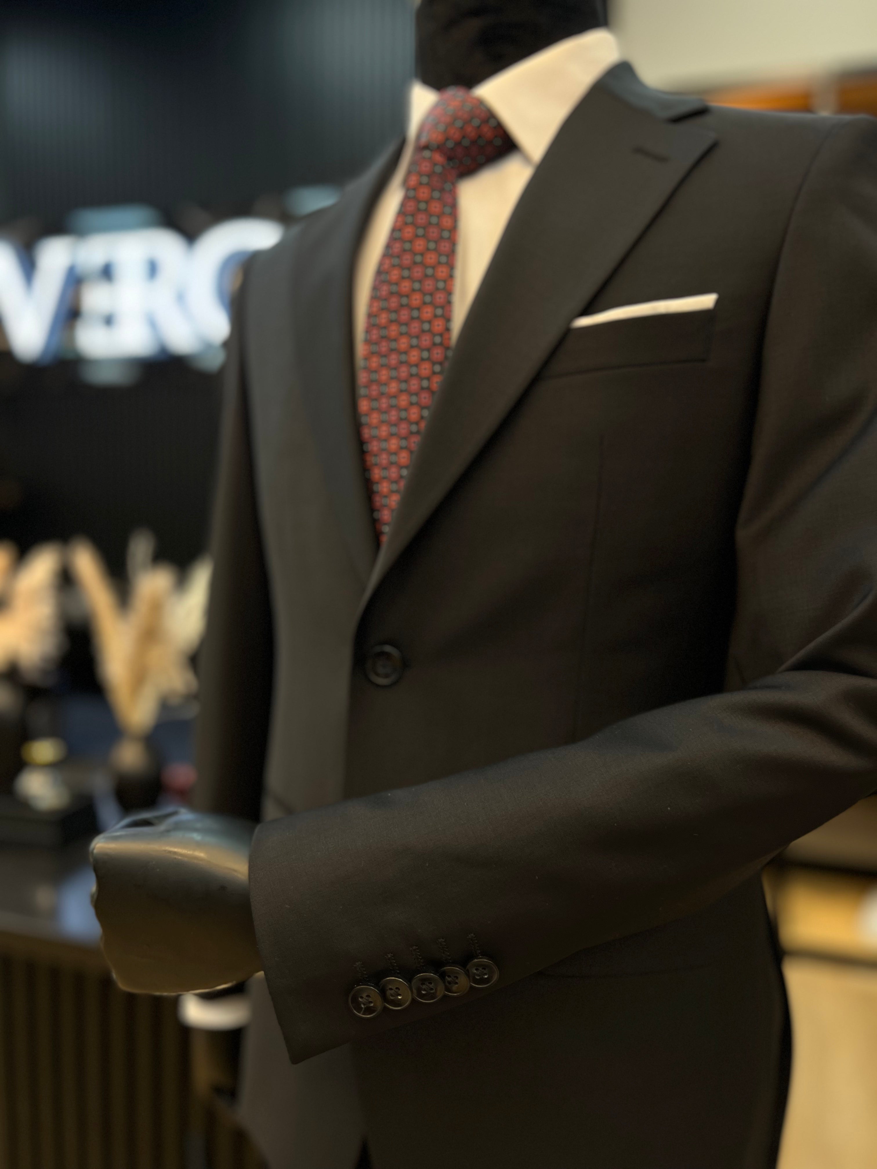 Vercini Midnight Majesty – Luxe Multi-Tonal Wool Blend Suit