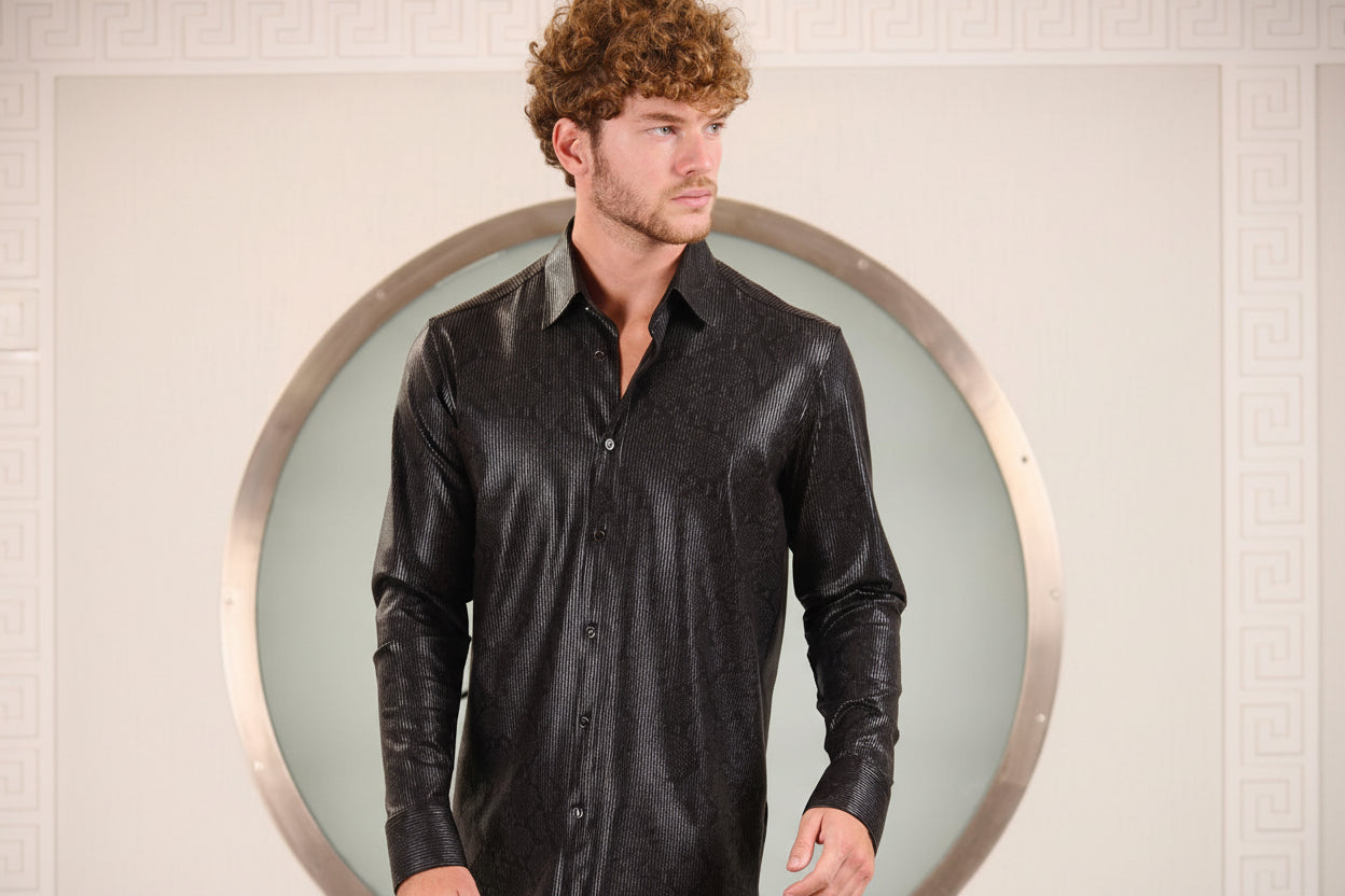 BLACK TONE ON TONE VELVETY