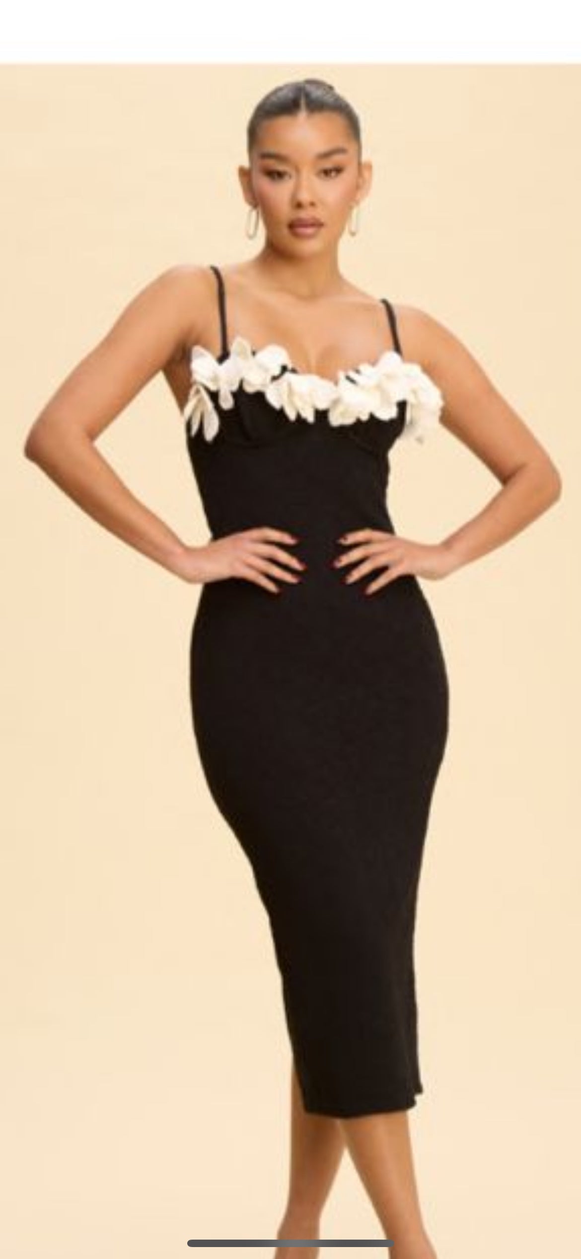 SEXY FLOWER DETAIL MIDI DRESS