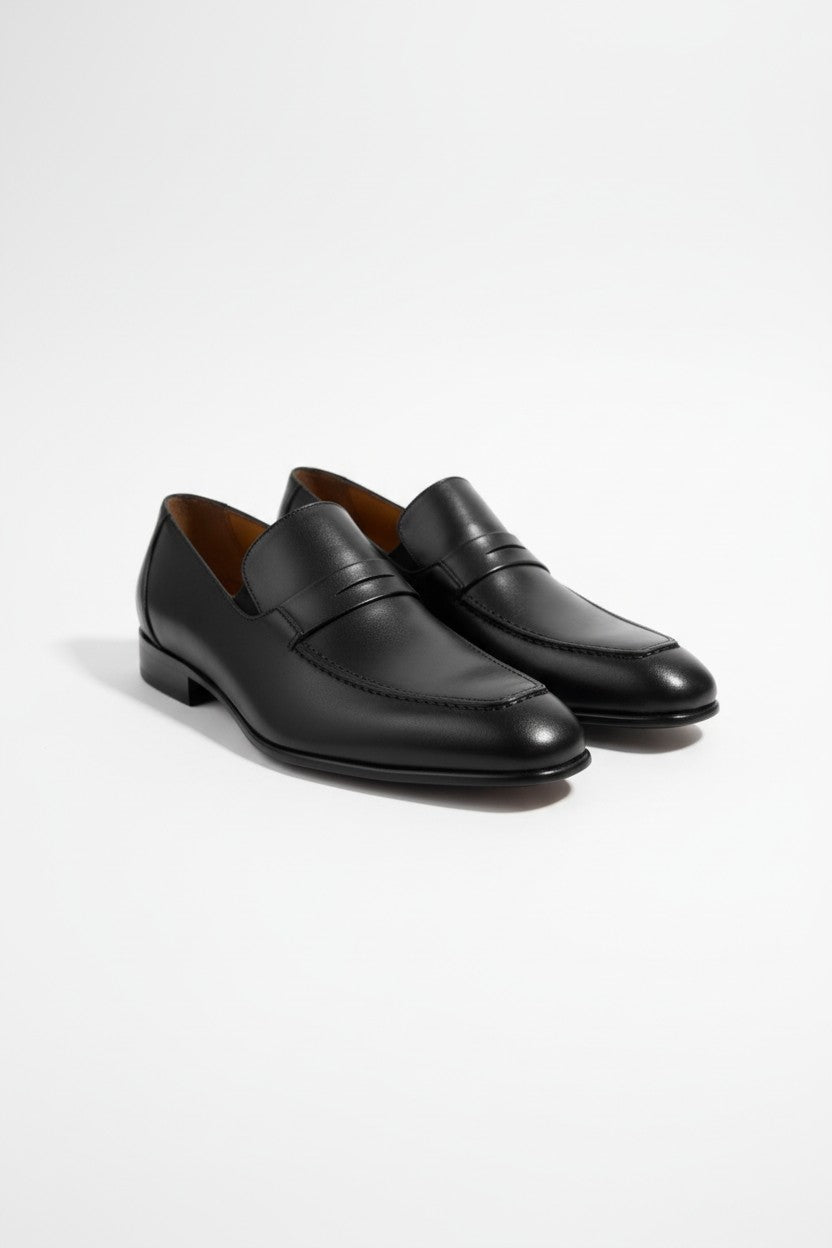 Versatile Penny Loafer – Classic Design in Four Elegant Shades