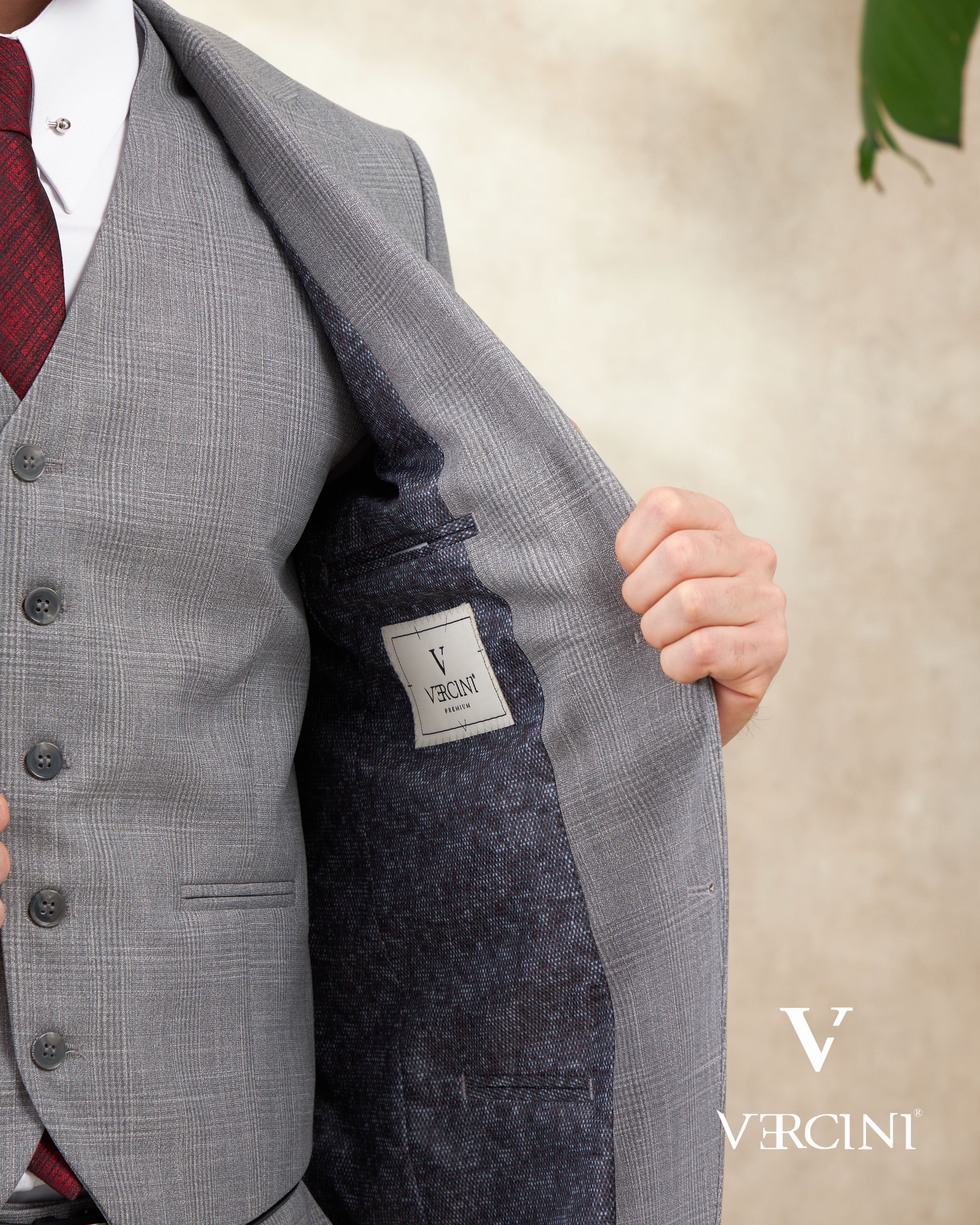 Vercini Metro Elegance 3-Piece Suit