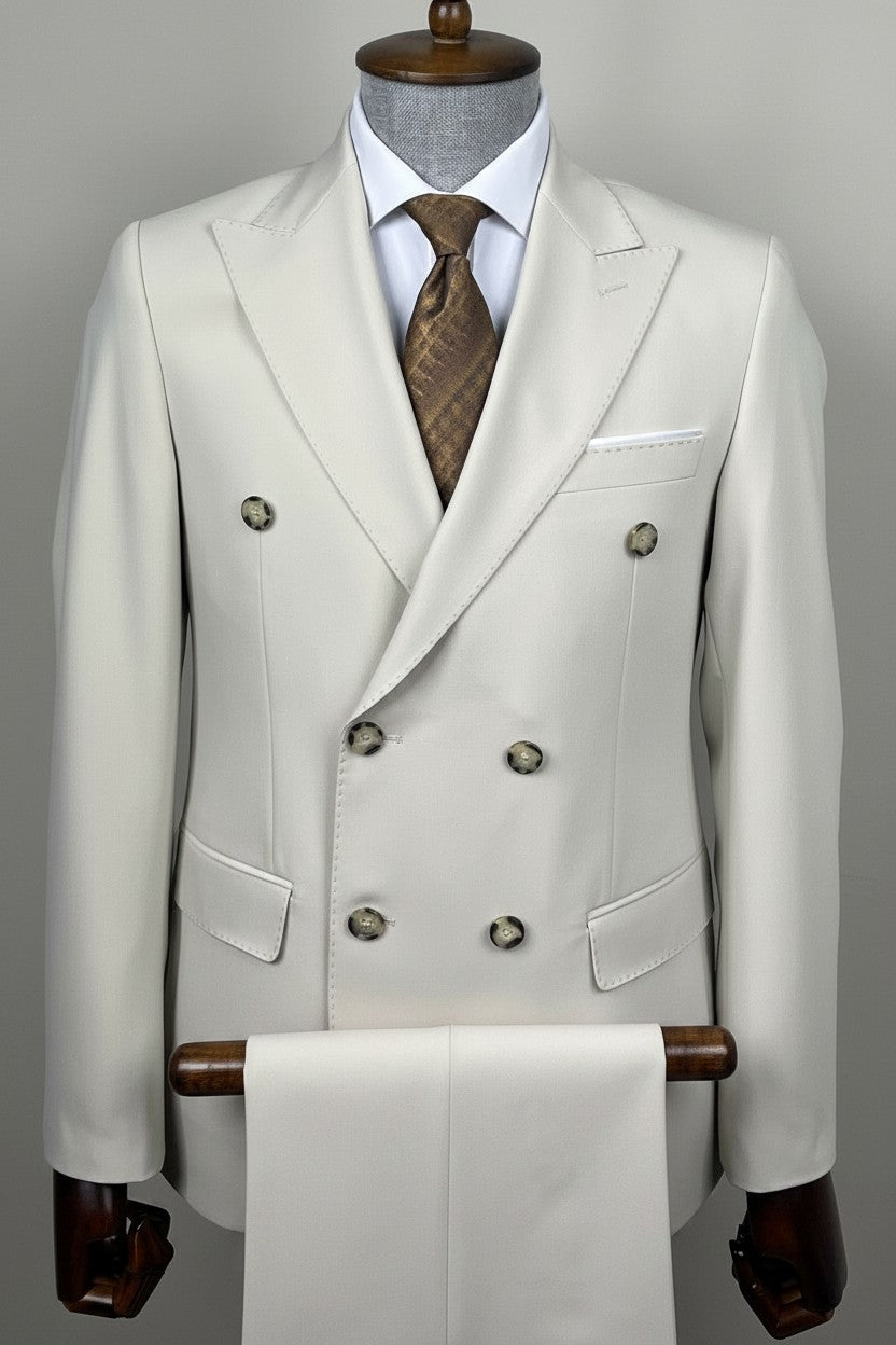 VERCINI Men's Double-Breasted Suit Sharp Style, Clean Fit A well-structured double-breasted