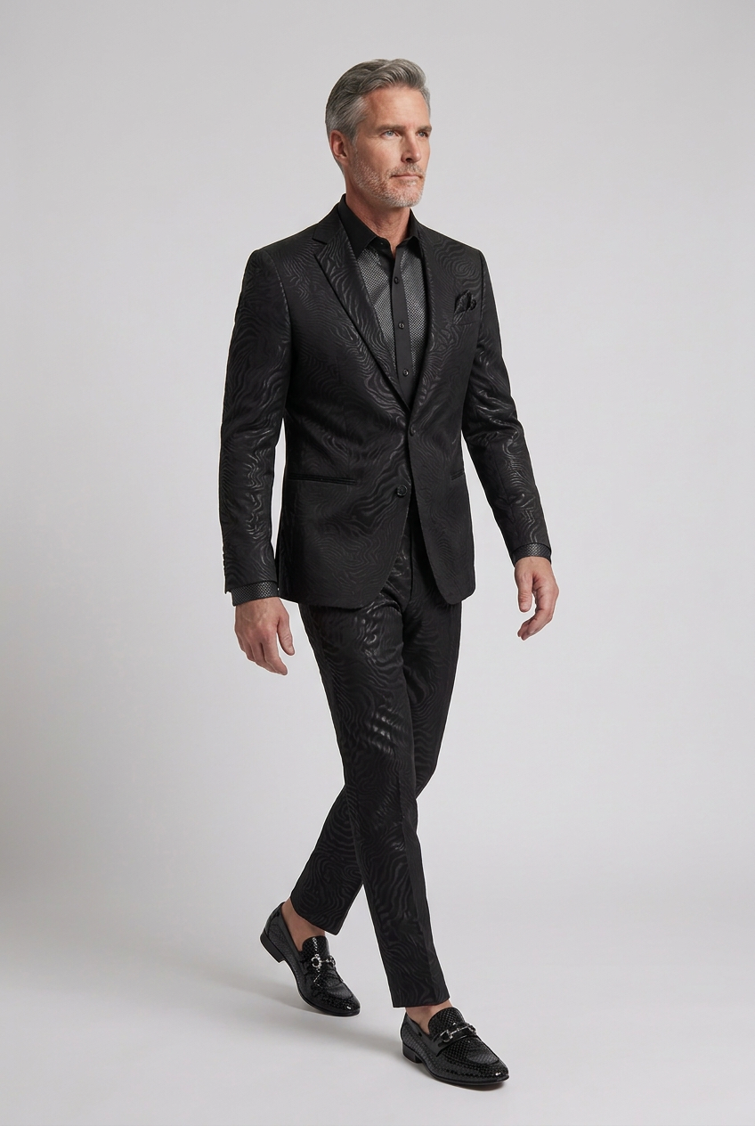 Diagonal walking pose