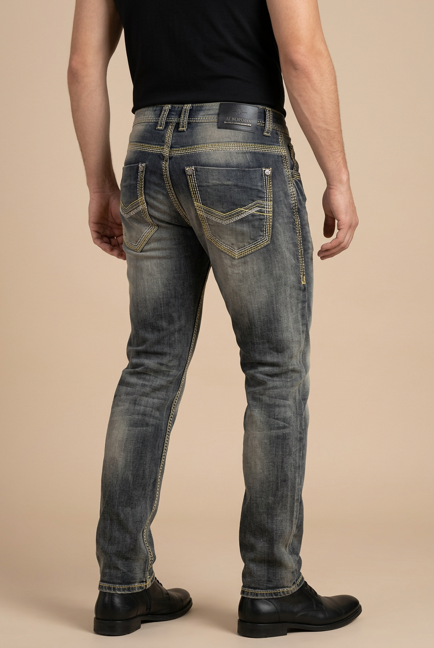 Rear three-quarter pose