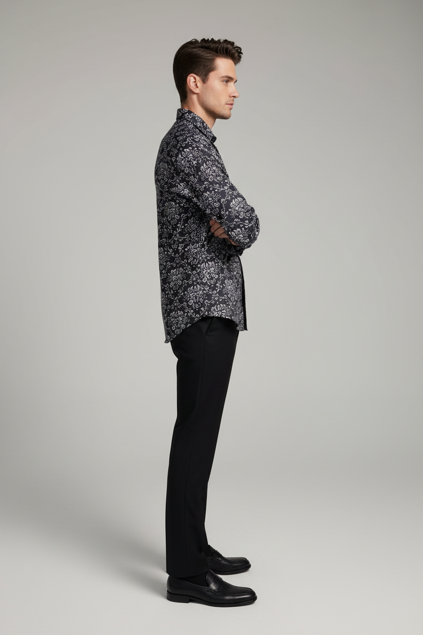 Side profile pose