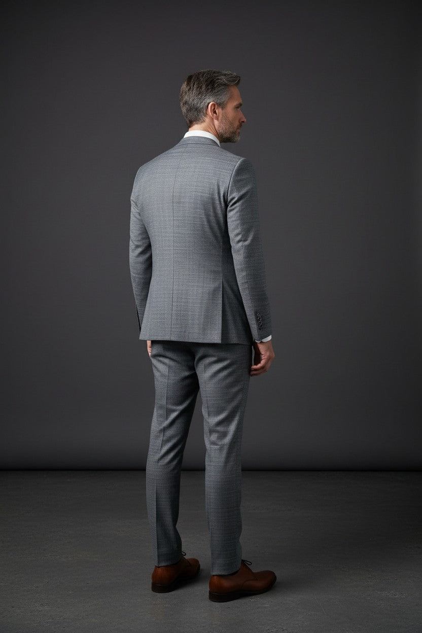 Malaga 3-Piece Plaid Suit – Timeless Elegance, Modern Tailorin
