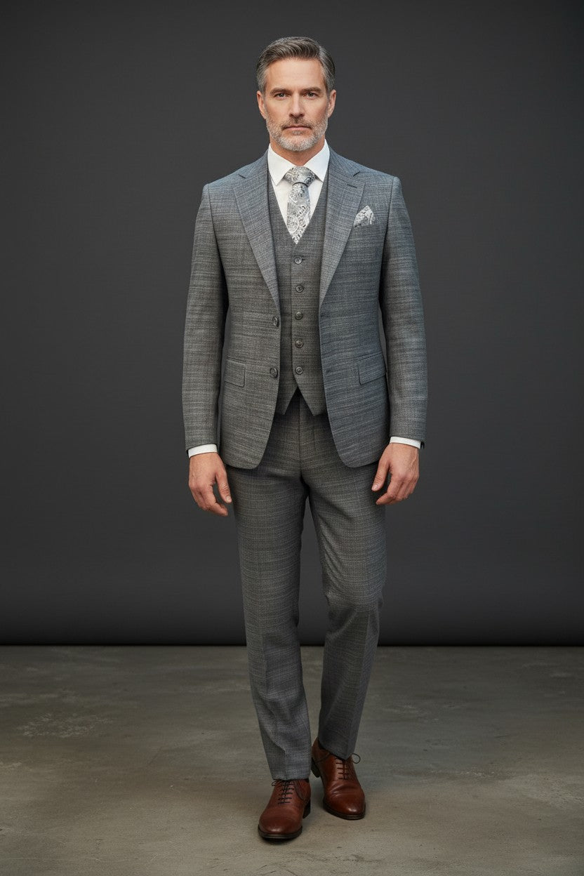 Malaga 3-Piece Plaid Suit – Timeless Elegance, Modern Tailorin